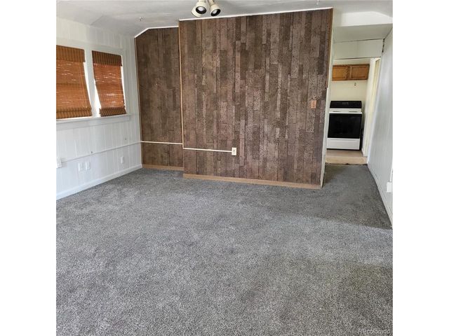 256 S 2nd Ave, Brighton, CO 80601