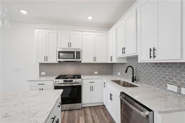 1577 Driggs NW Drive, Atlanta, GA 30318