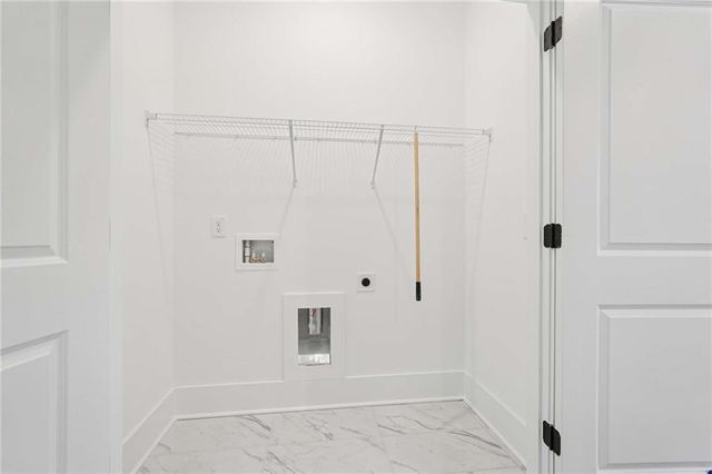 1577 Driggs NW Drive, Atlanta, GA 30318