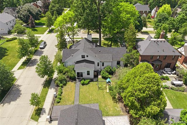 93 Oakdale Boulevard, Pleasant Ridge, MI 48069