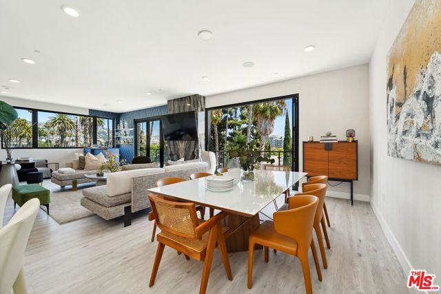 137 N Doheny Drive 1, West Hollywood, CA 90048
