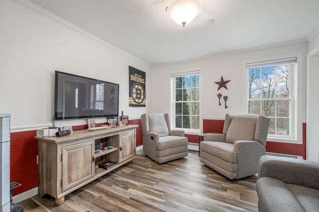 31 Canterbury Crossing, Northfield, NH 03276