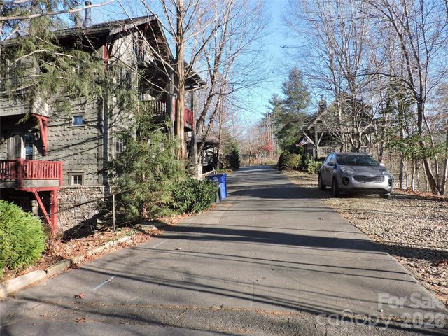 10 Whitman Lane 41, Black Mountain, NC 28711