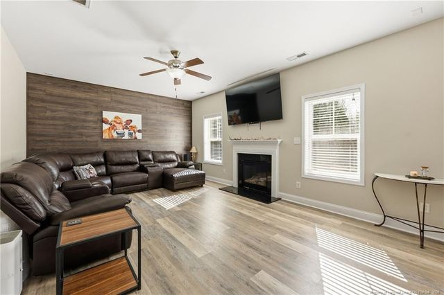 183 Coopers Creek Avenue, Spring Lake, NC 28390