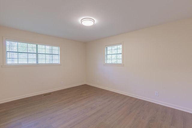 1068 Beaverdale Road NE, Dalton, GA 30721