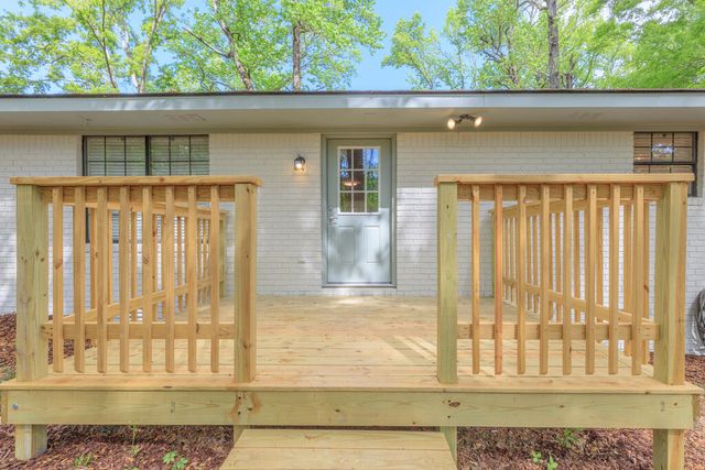 1068 Beaverdale Road NE, Dalton, GA 30721