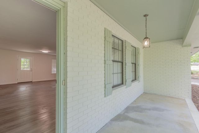 1068 Beaverdale Road NE, Dalton, GA 30721