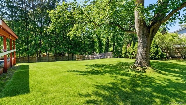 16 Yaphank Middle Island Road, Middle Island, NY 11953