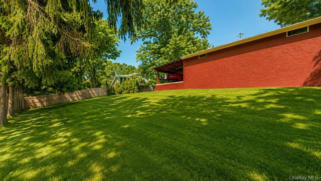 16 Yaphank Middle Island Road, Middle Island, NY 11953