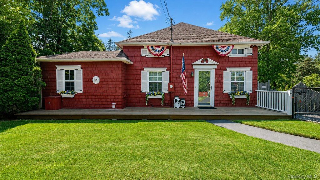 16 Yaphank Middle Island Road, Middle Island, NY 11953