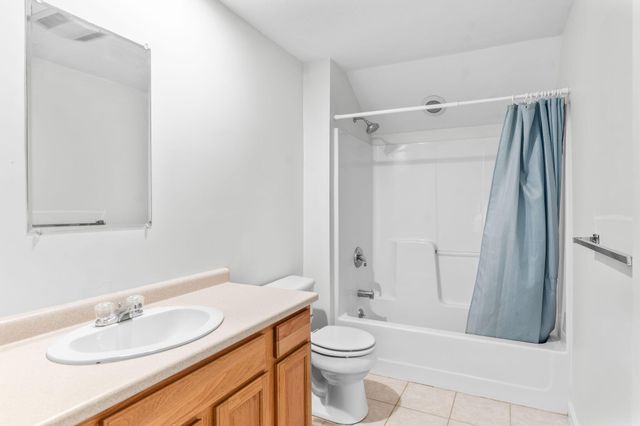 7 Par Three Court, Mashpee, MA 02649
