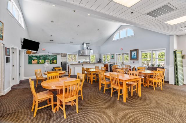 7 Par Three Court, Mashpee, MA 02649
