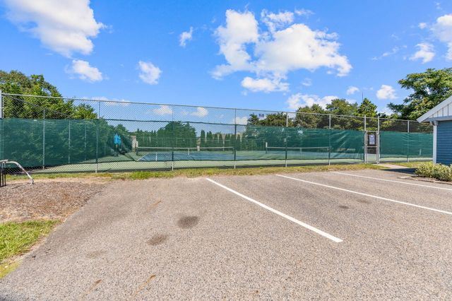 7 Par Three Court, Mashpee, MA 02649