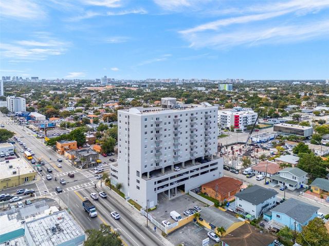 2217 NW 7th St 1109, Miami, FL 33125