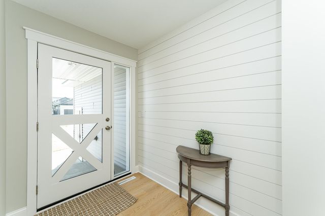 1830 Brandt Drive NE, Byron, MN 55920