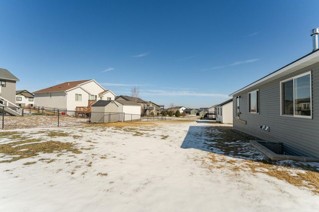 1830 Brandt Drive NE, Byron, MN 55920