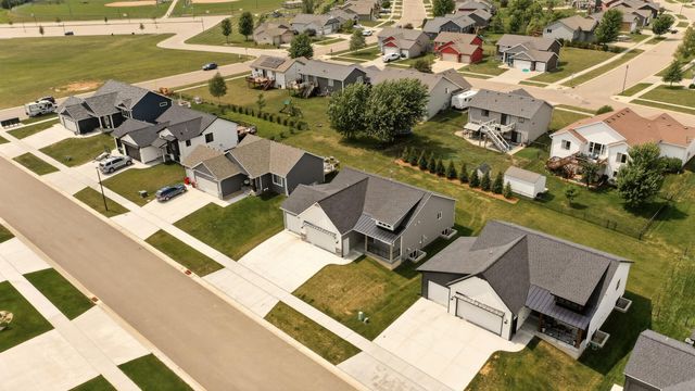 1830 Brandt Drive NE, Byron, MN 55920