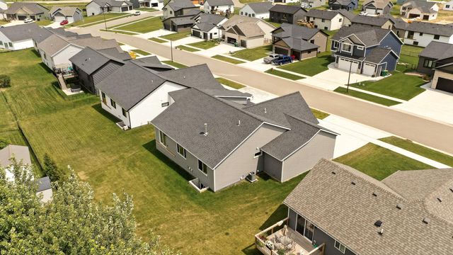 1830 Brandt Drive NE, Byron, MN 55920
