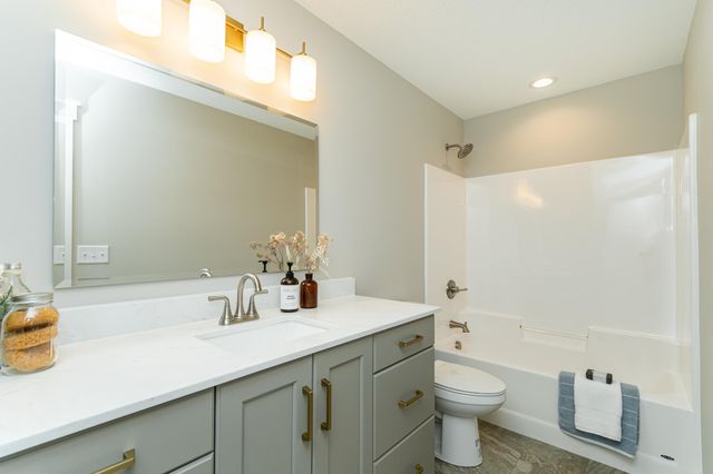 1830 Brandt Drive NE, Byron, MN 55920