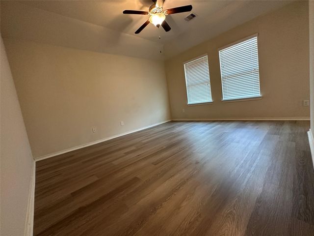 1934 Acorn Glen Trail, Fresno, TX 77545