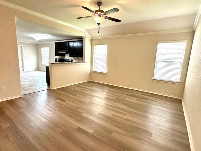 1934 Acorn Glen Trail, Fresno, TX 77545