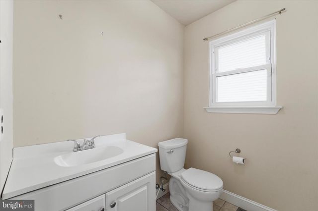 305 ROESCH AVE, Oreland, PA 19075
