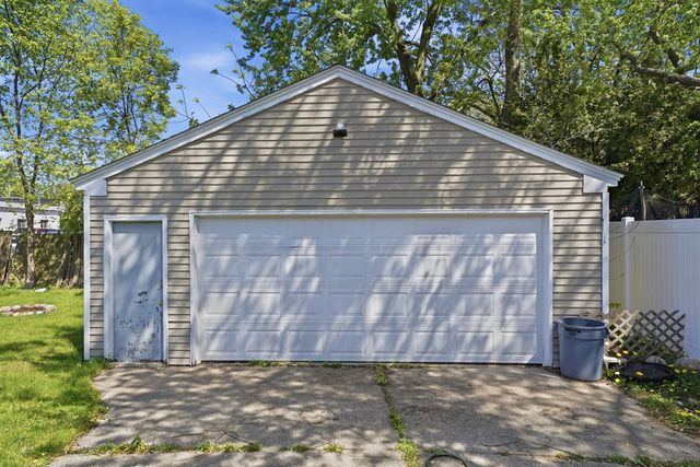 1620 Delwood Avenue, Wyoming, MI 49509