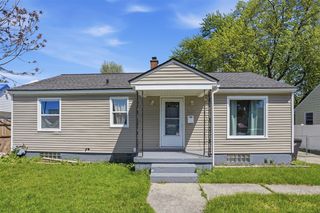 1620 Delwood Avenue, Wyoming, MI 49509