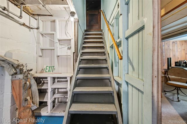 475 W Breckenridge Street, Ferndale, MI 48220