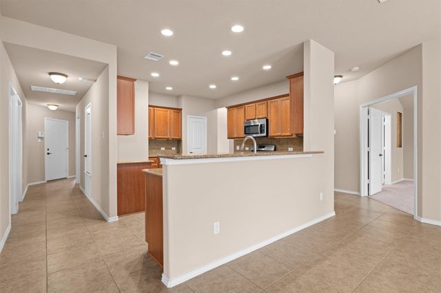 306 Tom Kite DR, Round Rock, TX 78664