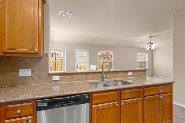 306 Tom Kite DR, Round Rock, TX 78664