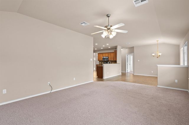 306 Tom Kite DR, Round Rock, TX 78664