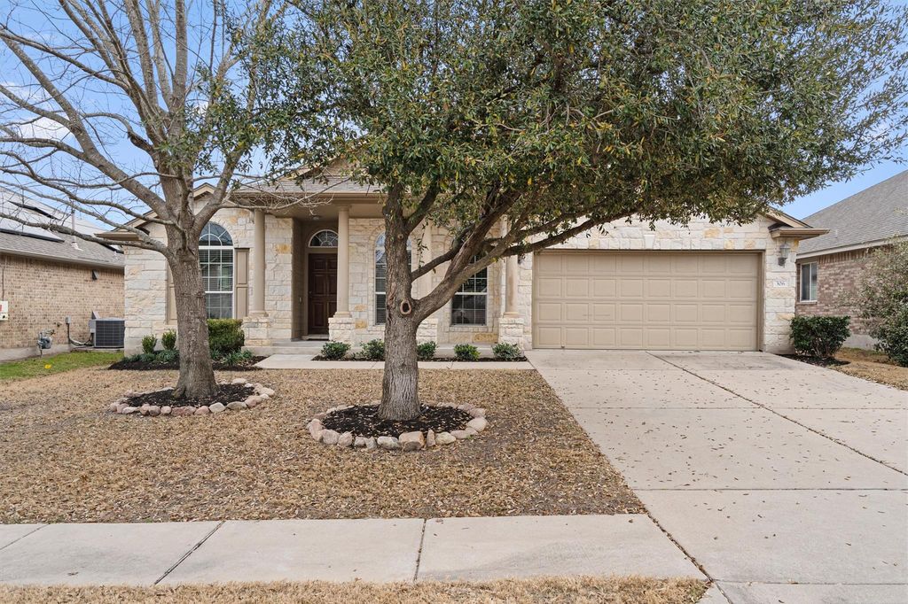 306 Tom Kite DR, Round Rock, TX 78664