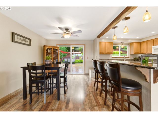 17395 WILES Ct, Gladstone, OR 97027