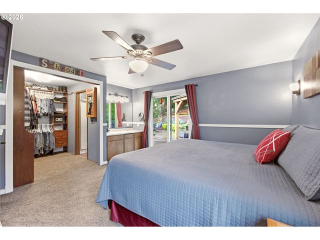 17395 WILES Ct, Gladstone, OR 97027