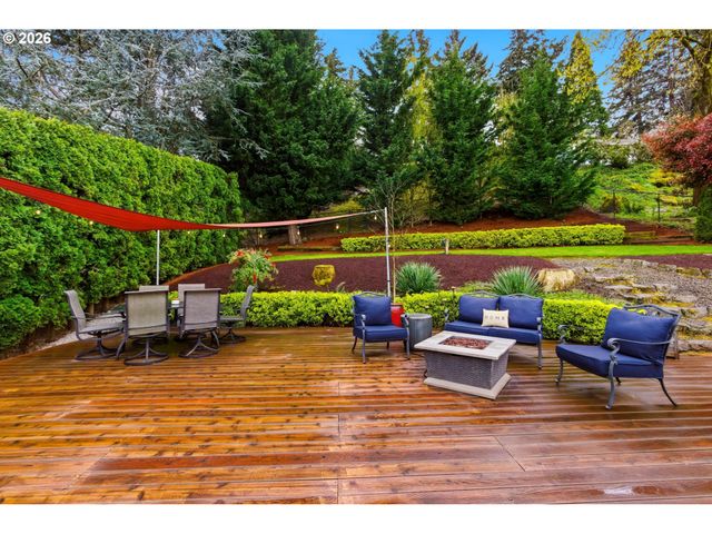 17395 WILES Ct, Gladstone, OR 97027