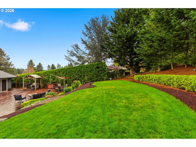 17395 WILES Ct, Gladstone, OR 97027