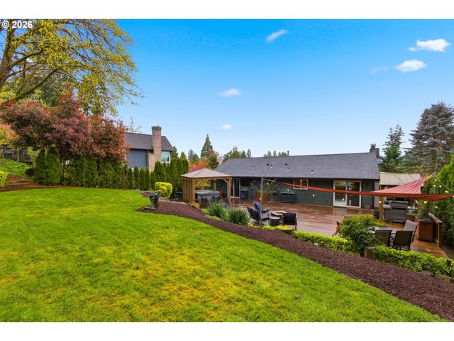 17395 WILES Ct, Gladstone, OR 97027