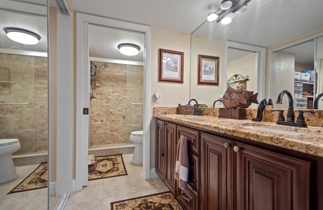 7926 Willow Spring Drive 1317, Lake Worth, FL 33467