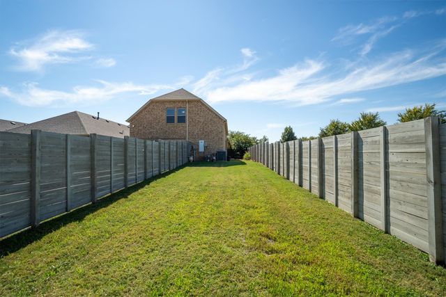 1008 10th Street, Argyle, TX 76226