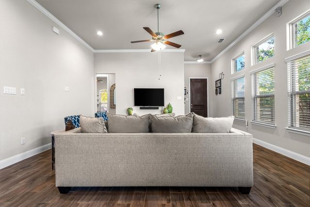 1008 10th Street, Argyle, TX 76226