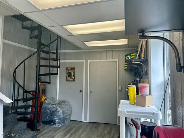 820 Commerce Street, Wellsburg, WV 26070