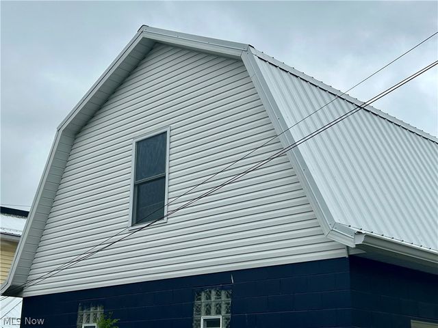 820 Commerce Street, Wellsburg, WV 26070