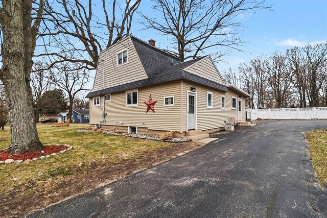 802 N Emily Street, Ludington, MI 49431