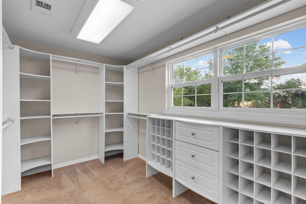 Image 22 of property listing at 5 Maple Avenue, Shalimar, FL 32579