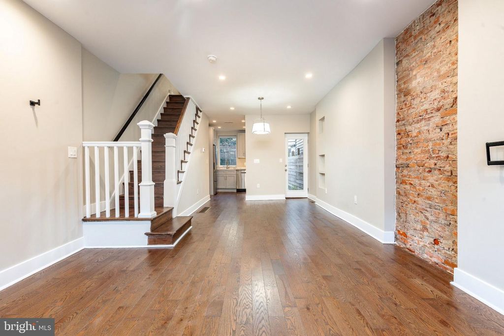 1347 S DOVER ST, PHILADELPHIA, PA 19146 — photo 4