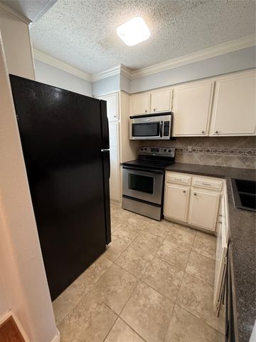 7900 Westheimer Road 228, Houston, TX 77063