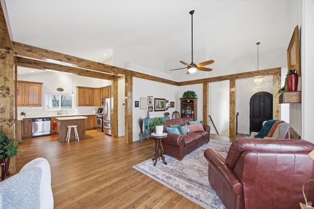 4529 W IRON MOUNTAIN DR, South Jordan, UT 84009