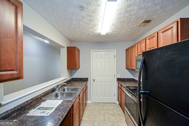 4101 Fairington Club Drive, Lithonia, GA 30038