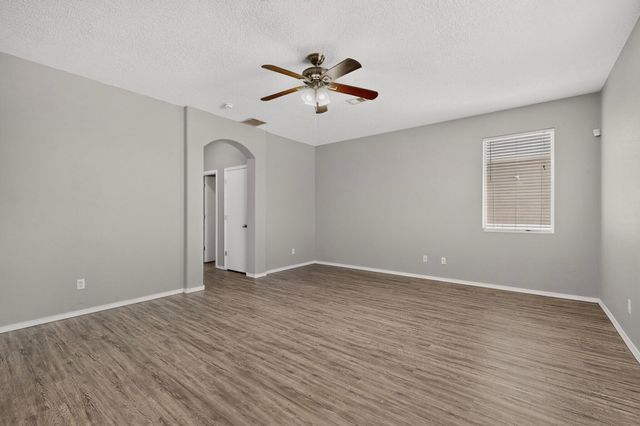 3010 Flint Axe Street SW, Albuquerque, NM 87121